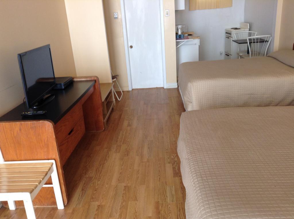Motel Rive Du Lac Saint-Zotique Bilik gambar