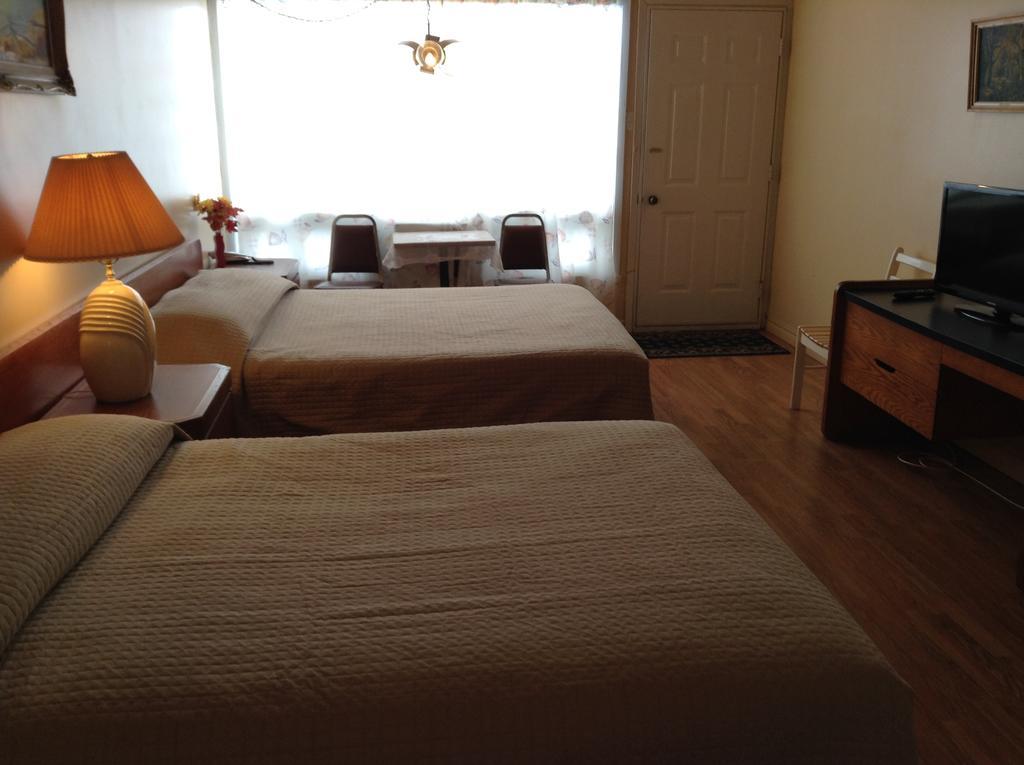 Motel Rive Du Lac Saint-Zotique Bilik gambar